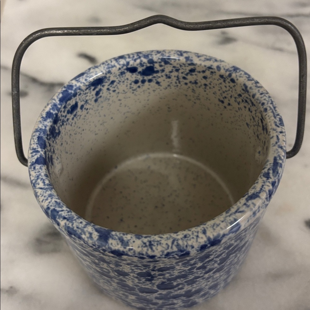 Blue Speckled Ceramic Crock with Handle - Picture 6 of 10